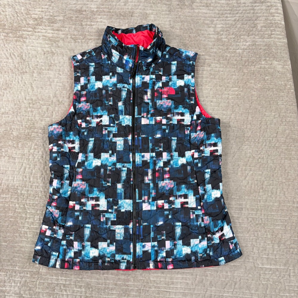 The North Face Womens Thermoball Insulated Vest Digital Glitch Print Blue Pink L
